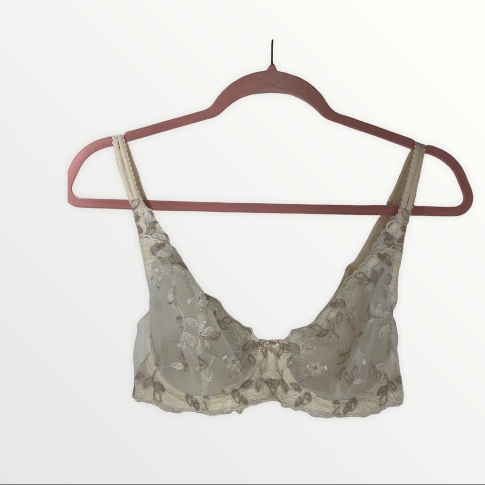 Wacoal Field Flowers Underwire 32D Lace Bra Ivory